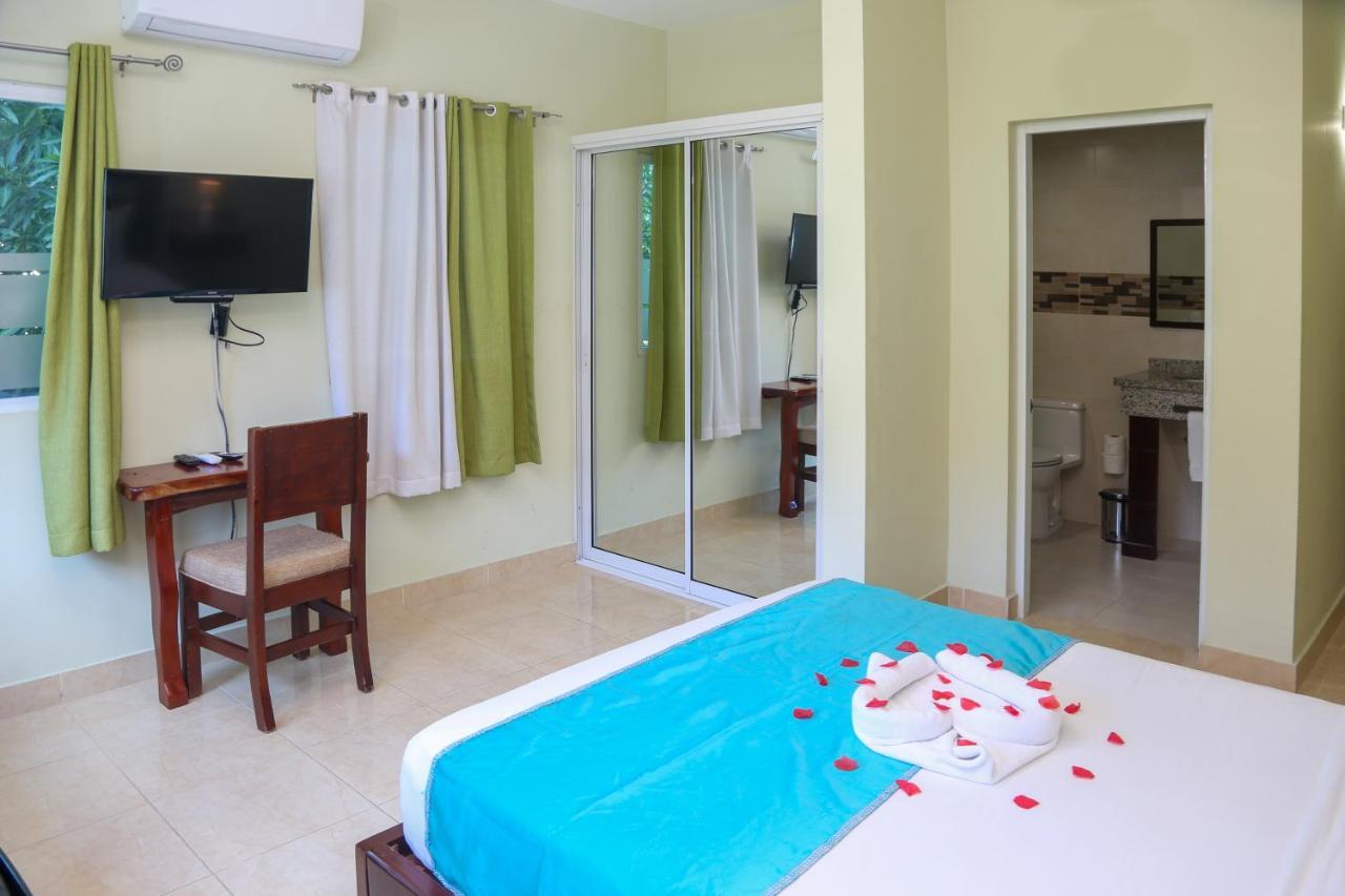 Anton Reef Hotel Sosúa Buitenkant foto